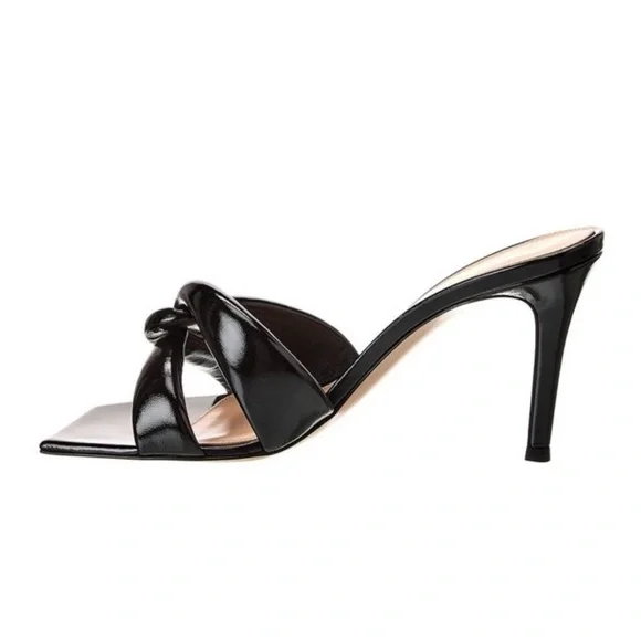 Gianvito Rossi Milano Amour Glossy Nappa Heels - Picture 2 of 9